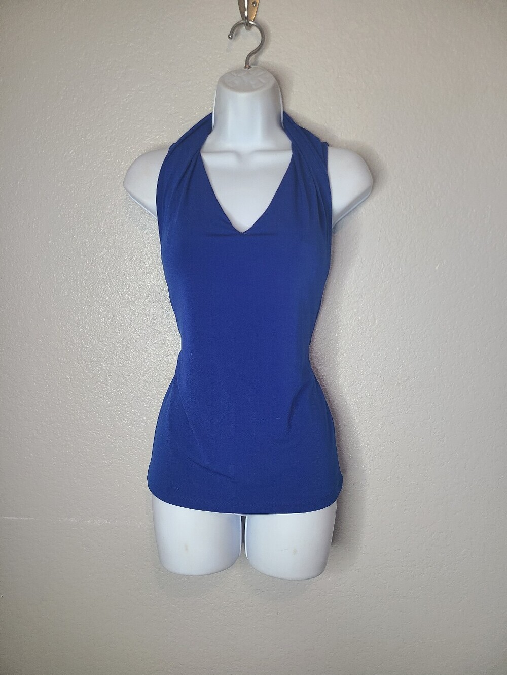 💚5/$25 Banana Republic Royal Blue Sleevelss V-Neck Blouse Size XS Stretchy